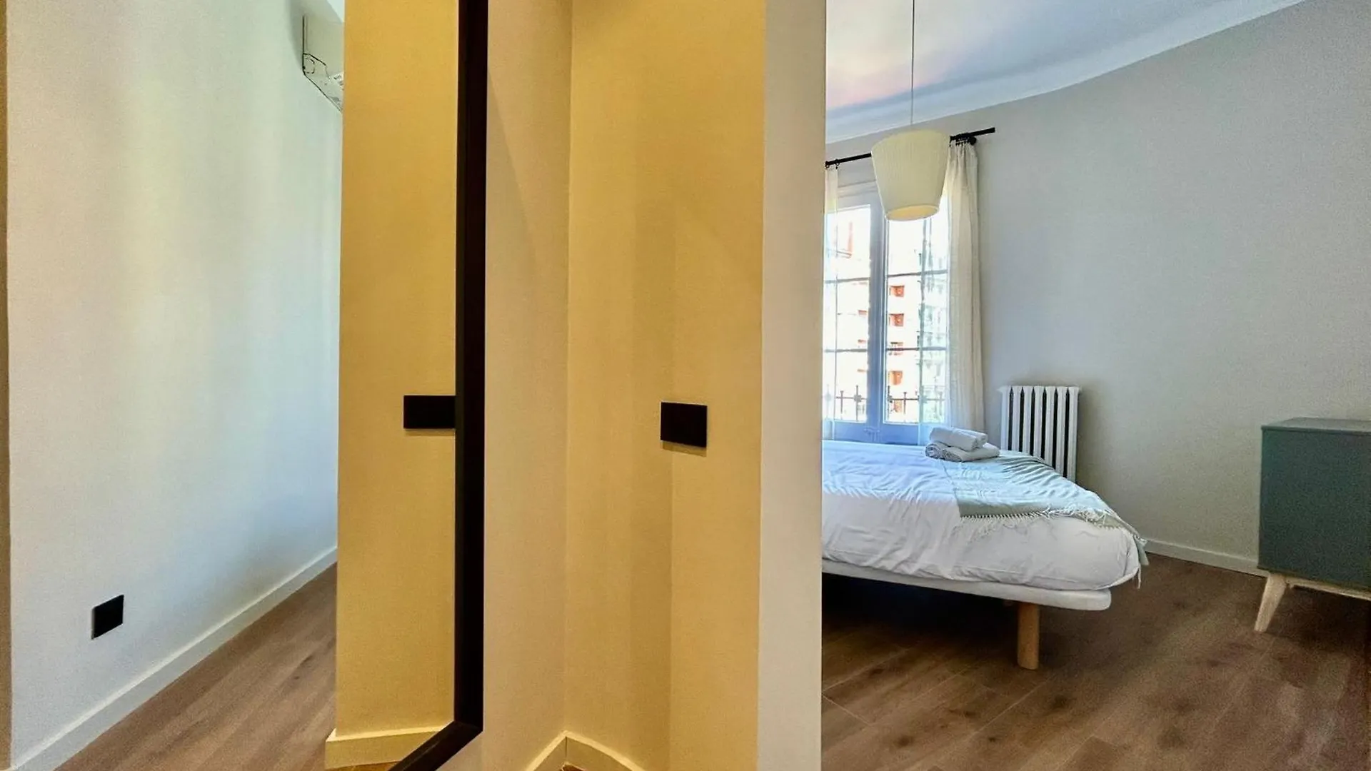 BarcelonaForRent Plaza Sagrada Familia Apartment 0*, Barcelona España