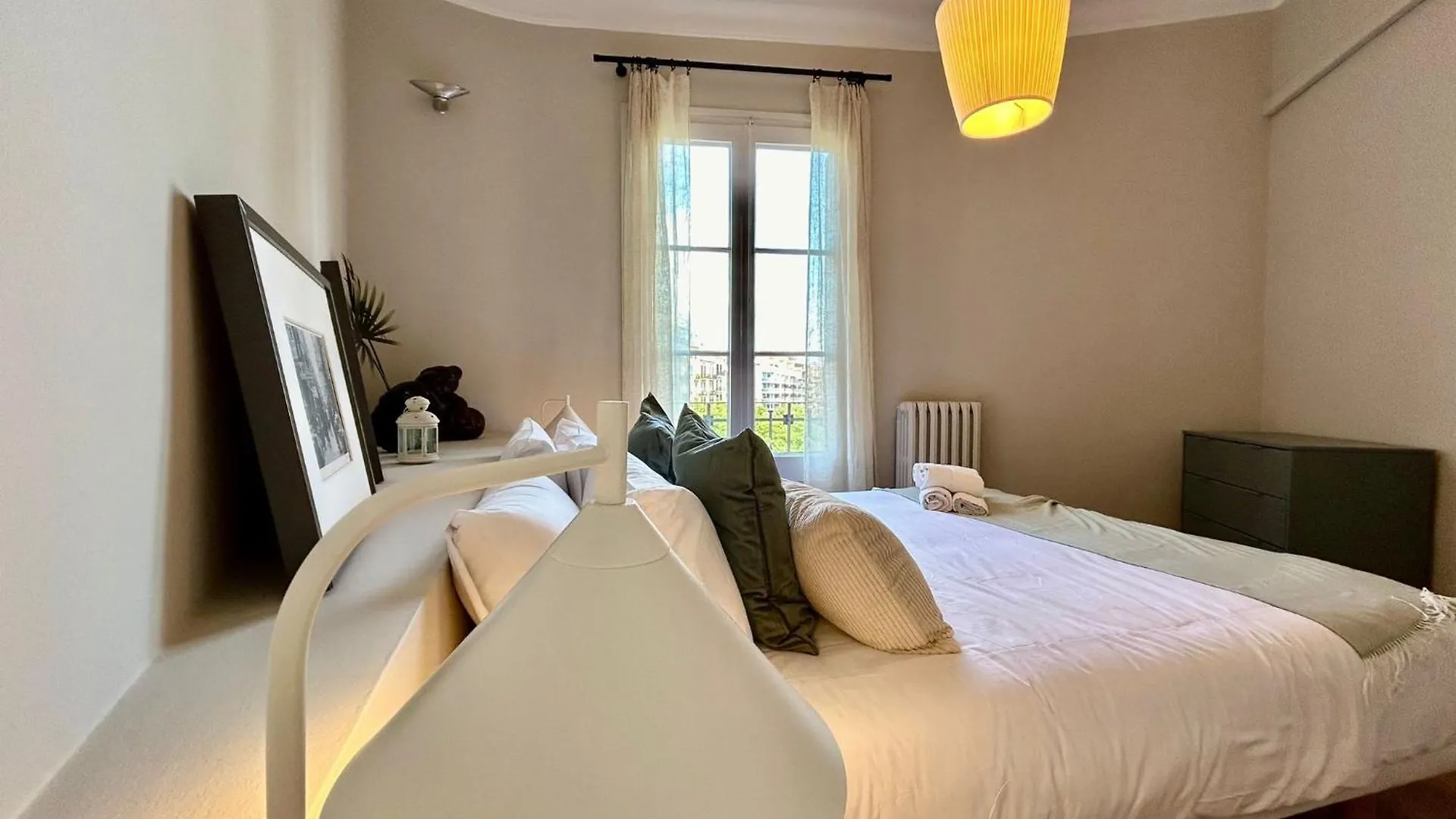 BarcelonaForRent Plaza Sagrada Familia Apartment 0*, Barcelona España