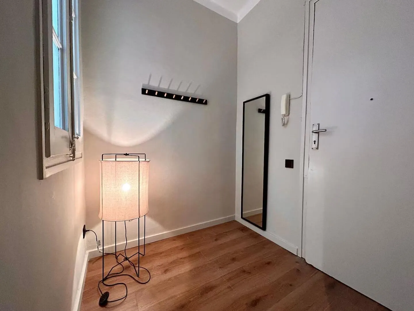 BarcelonaForRent Plaza Sagrada Familia Apartment España