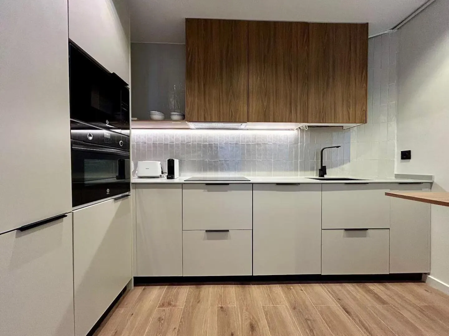 BarcelonaForRent Plaza Sagrada Familia Apartment España