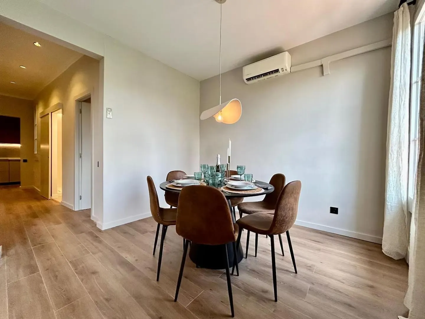 BarcelonaForRent Plaza Sagrada Familia Apartment 0*, Barcelona España