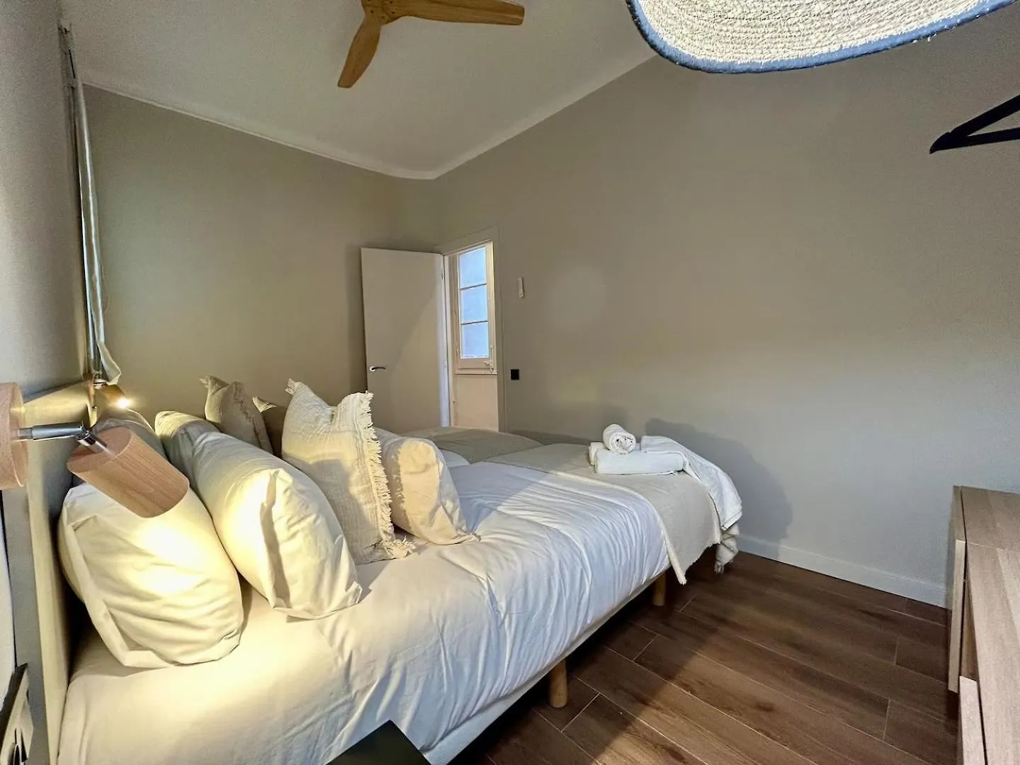 BarcelonaForRent Plaza Sagrada Familia Apartment  Barcelona